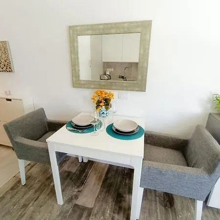 Charming Corner Appartement