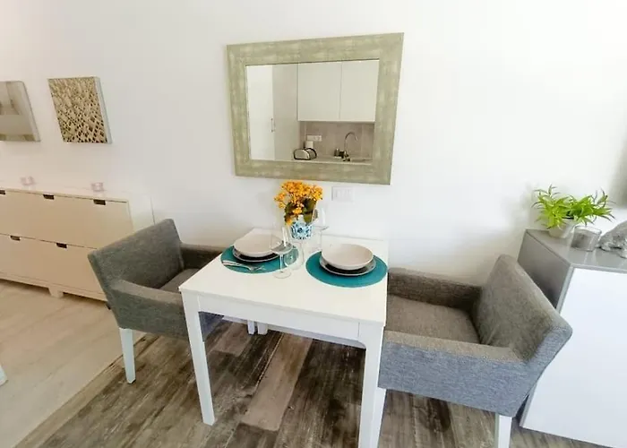 Charming Corner Apartmán